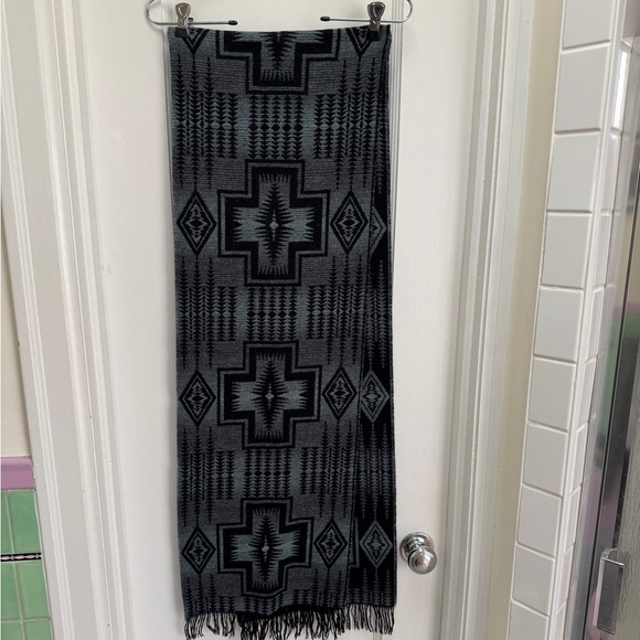 Pendleton Harding scarf - Picture 4 of 4